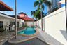 3 Bedroom Villa for rent in Na Kluea, Chonburi