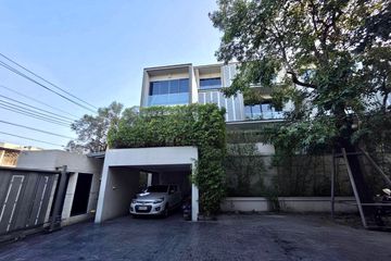 4 Bedroom House for rent in Baan Ekkamai, Phra Khanong Nuea, Bangkok