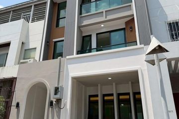 4 Bedroom Townhouse for sale in Bang Chak, Bangkok near BTS Punnawithi