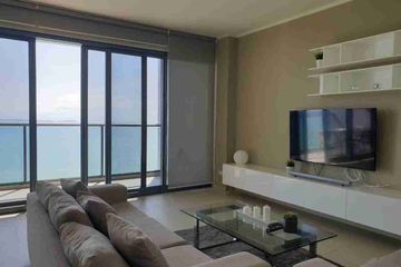 2 Bedroom Condo for sale in Zire Wongamat, Na Kluea, Chonburi