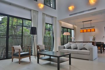3 Bedroom House for rent in Khlong Tan Nuea, Bangkok