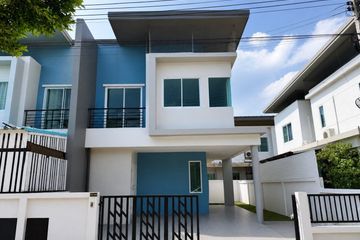 2 Bedroom House for sale in Surasak, Chonburi