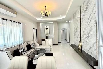 3 Bedroom Townhouse for sale in Rawiporn Village 2, Nong Prue, Chonburi