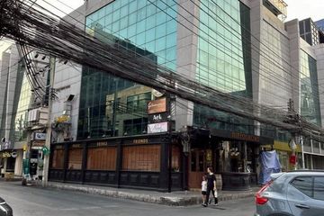 Commercial for rent in Khlong Tan Nuea, Bangkok