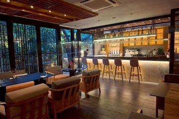 Commercial for rent in Phra Khanong, Bangkok near BTS Thong Lo
