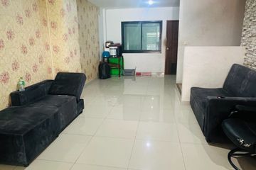 3 Bedroom Townhouse for sale in Nong Ri, Chonburi