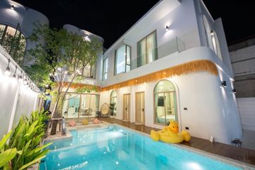 5 Bedroom Villa for sale in Chonburi