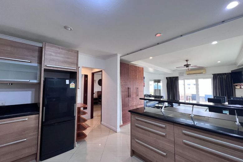 1 Bedroom Condo For Rent