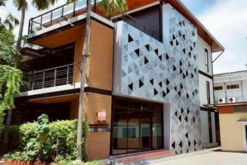 Office for rent in Bang Na, Bangkok near BTS Bearing