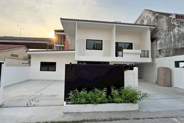 3 Bedroom House for rent in Suan Luang, Bangkok near Airport Rail Link Ramkhamhaeng