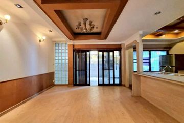 5 Bedroom Townhouse for rent in Phra Khanong, Bangkok near BTS Thong Lo