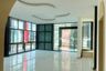 Commercial for rent in Phra Khanong Nuea, Bangkok near BTS Phra Khanong