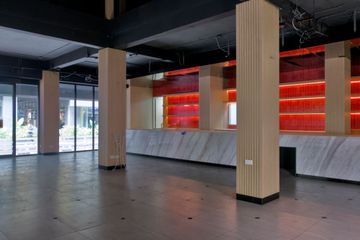 Commercial for rent in Silom, Bangkok near BTS Sala Daeng