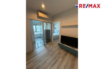 1 Bedroom Condo for sale in Centric Sea, Nong Prue, Chonburi