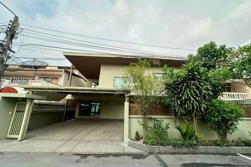 3 Bedroom House for rent in Phra Khanong Nuea, Bangkok near BTS Phra Khanong
