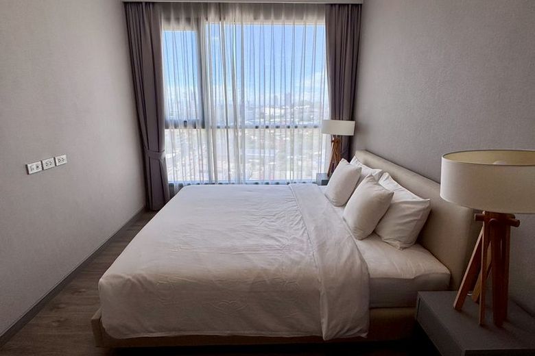 2 Bedroom Condo For Rent