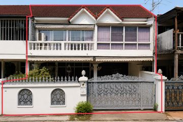 3 Bedroom Townhouse for sale in Chom Thong, Bangkok