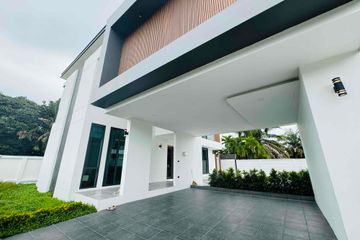 3 Bedroom Villa for sale in Nong Prue, Chonburi