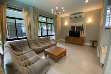 4 Bedroom Townhouse for rent in Khlong Toei, Bangkok near MRT Queen Sirikit National Convention Centre