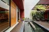 Commercial for rent in Wang Burapha Phirom, Bangkok near MRT Sam Yot