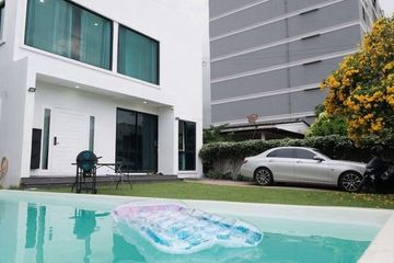 5 Bedroom House for rent in Bang Na, Bangkok