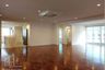 4 Bedroom Condo for rent in P.R. Home II, Khlong Tan Nuea, Bangkok near BTS Thong Lo