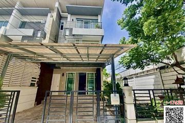 3 Bedroom House for rent in Hua Mak, Bangkok