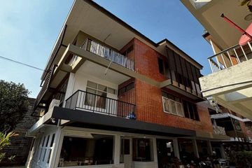Commercial for rent in Khlong Tan Nuea, Bangkok