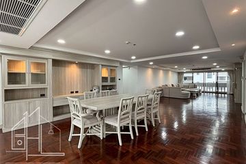 3 Bedroom Apartment for rent in Sethiwan Mansion Sukhumvit 49, Khlong Tan Nuea, Bangkok near BTS Phrom Phong
