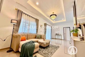 3 Bedroom Townhouse for sale in Chatkaew Village, Nong Prue, Chonburi