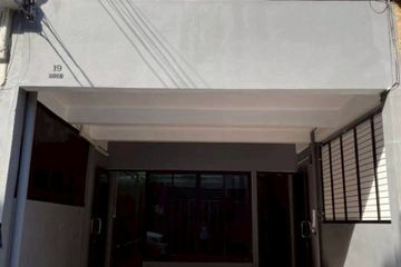 Commercial for rent in Silom, Bangkok near BTS Chong Nonsi