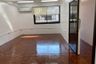 Commercial for rent in Silom, Bangkok near BTS Chong Nonsi