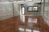 Commercial for rent in Silom, Bangkok near BTS Chong Nonsi