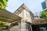 7 Bedroom House for sale in Phra Khanong Nuea, Bangkok near BTS Ekkamai
