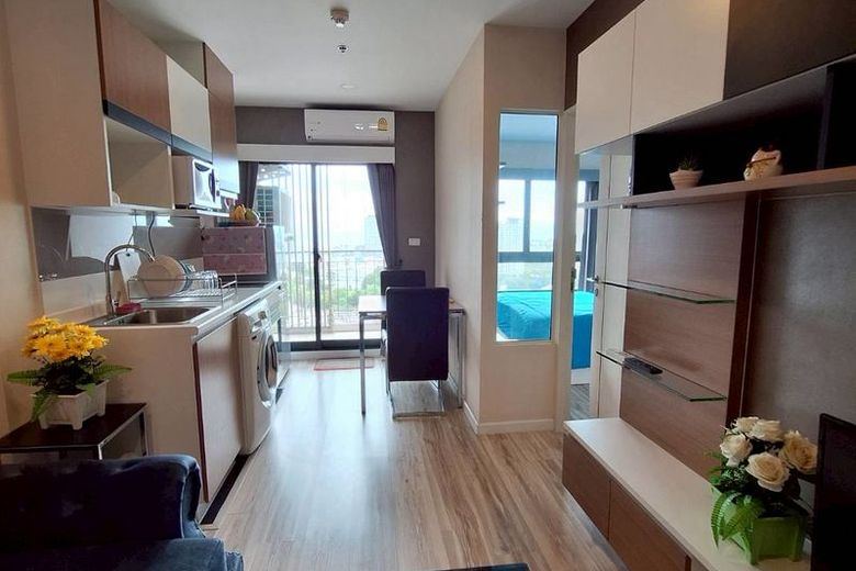 1 Bedroom Condo For Rent