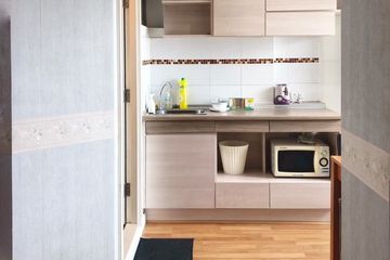 1 Bedroom Condo for rent in Lumpini Place Rama 4-Kluaynamthai, Phra Khanong, Bangkok near BTS Ekkamai