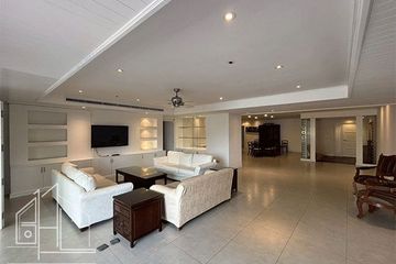 3 Bedroom Condo for rent in Kallista Mansion, Khlong Toei Nuea, Bangkok near BTS Nana