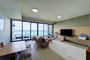 2 Bedroom Condo for sale in Zire Wongamat, Na Kluea, Chonburi