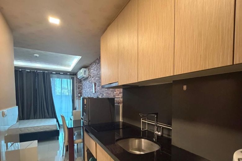 1 Bedroom Condo For Rent