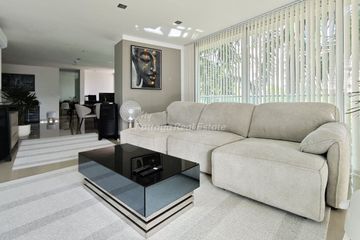 2 Bedroom Condo for sale in Laguna Heights, Na Kluea, Chonburi