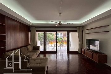 3 Bedroom Condo for rent in Siva Court, Khlong Toei Nuea, Bangkok near BTS Nana
