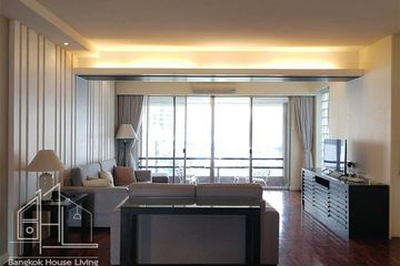 3 Bedroom Condo for rent in Krystal Court, Khlong Toei Nuea, Bangkok near BTS Nana