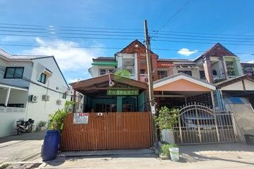 2 Bedroom Townhouse for sale in Tharakorn, Min Buri, Bangkok near MRT Min Phatthana