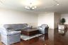 3 Bedroom Condo for rent in Le Chateau, Khlong Tan Nuea, Bangkok