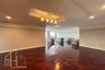 3 Bedroom Apartment for rent in Le Chateau, Khlong Tan Nuea, Bangkok