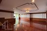 3 Bedroom Apartment for rent in Le Chateau, Khlong Tan Nuea, Bangkok