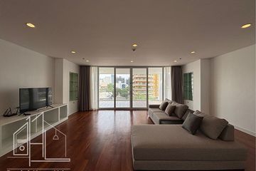 4 Bedroom Apartment for rent in Shama Ekamai Bangkok, Phra Khanong Nuea, Bangkok near BTS Ekkamai