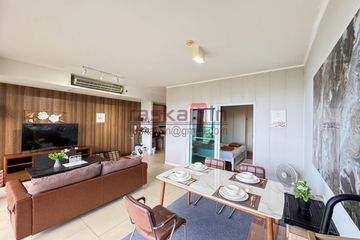 2 Bedroom Condo for sale in Zire Wongamat, Na Kluea, Chonburi