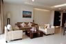 3 Bedroom Condo for rent in Piyathip Place, Khlong Tan Nuea, Bangkok near BTS Phrom Phong