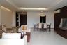 3 Bedroom Condo for rent in Piyathip Place, Khlong Tan Nuea, Bangkok near BTS Phrom Phong
